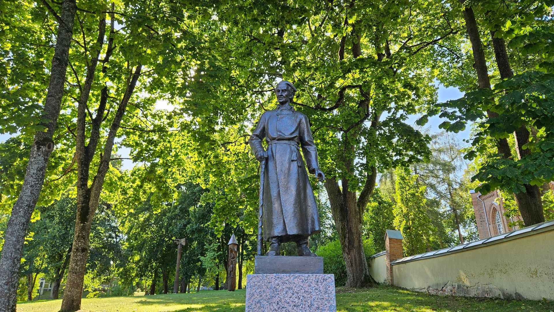 Monument to Priest Antanas Strazdas