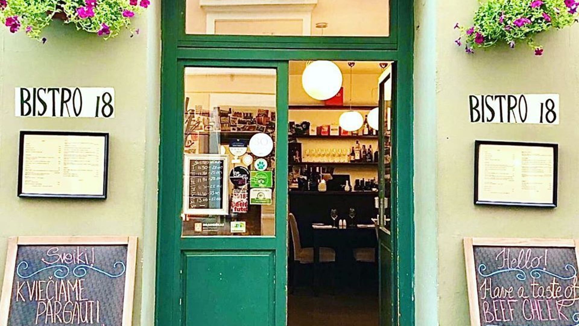 Bistro 18