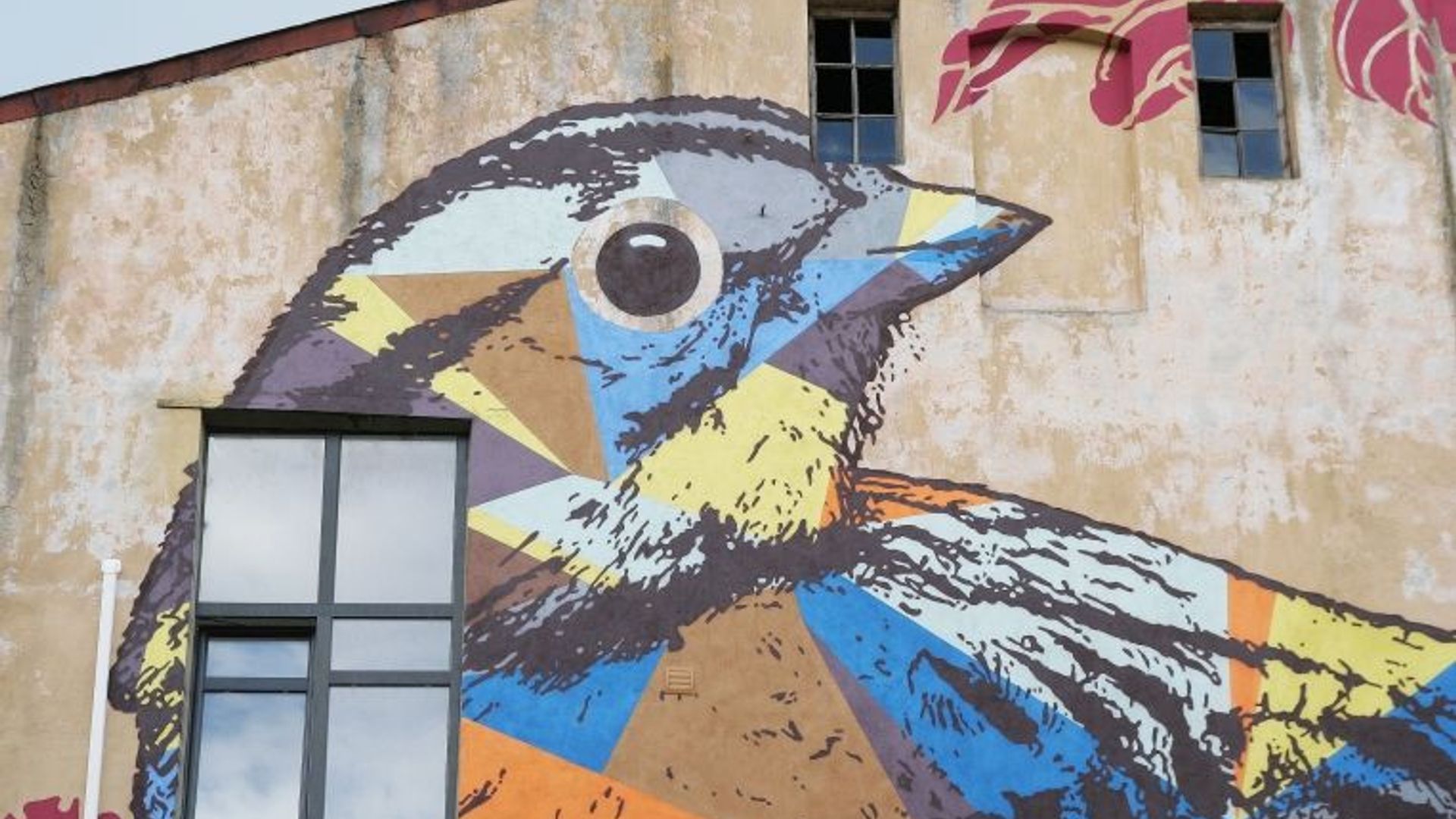 Mural Sparrow in Lofts