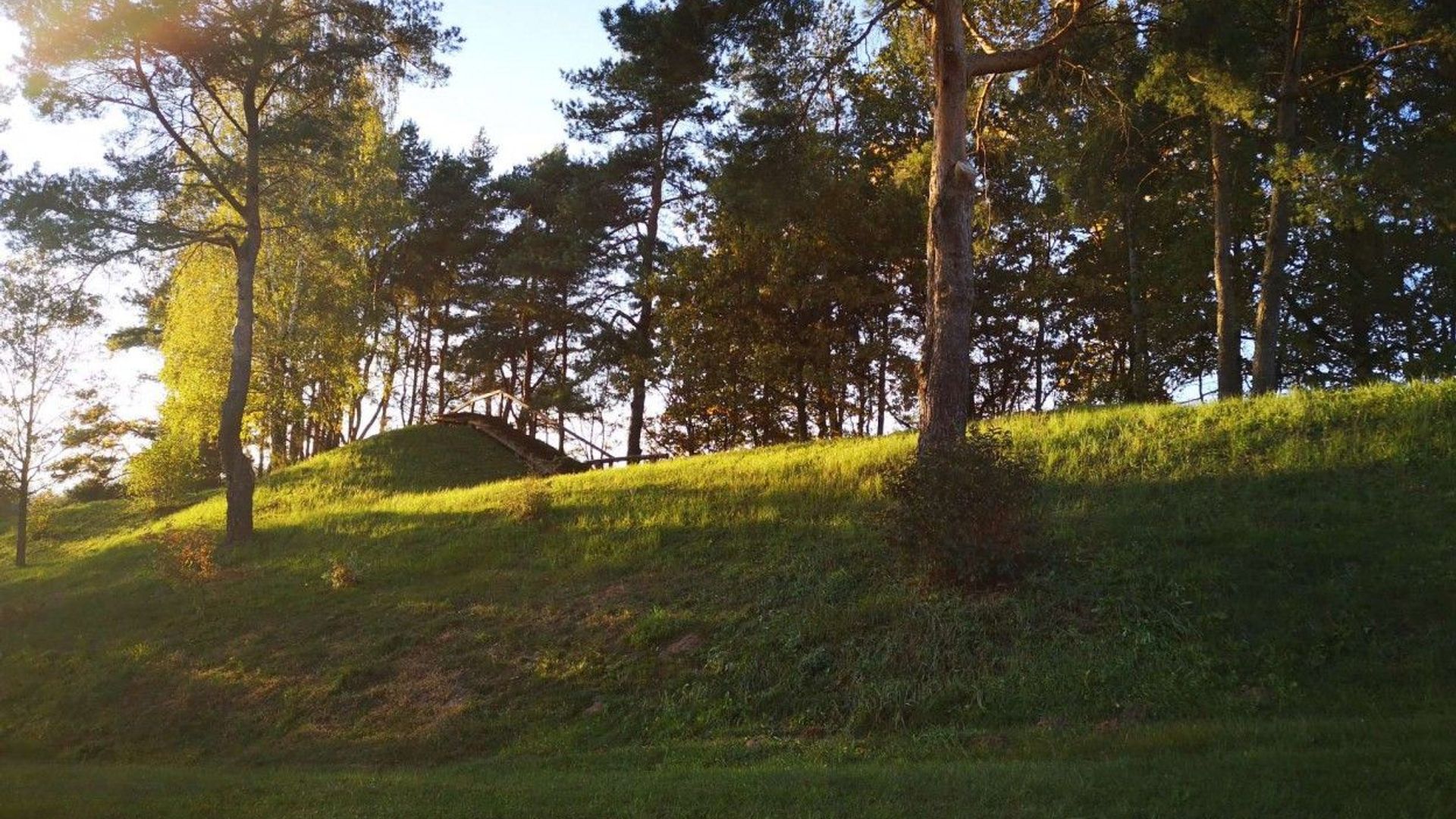 Paberžė Mound