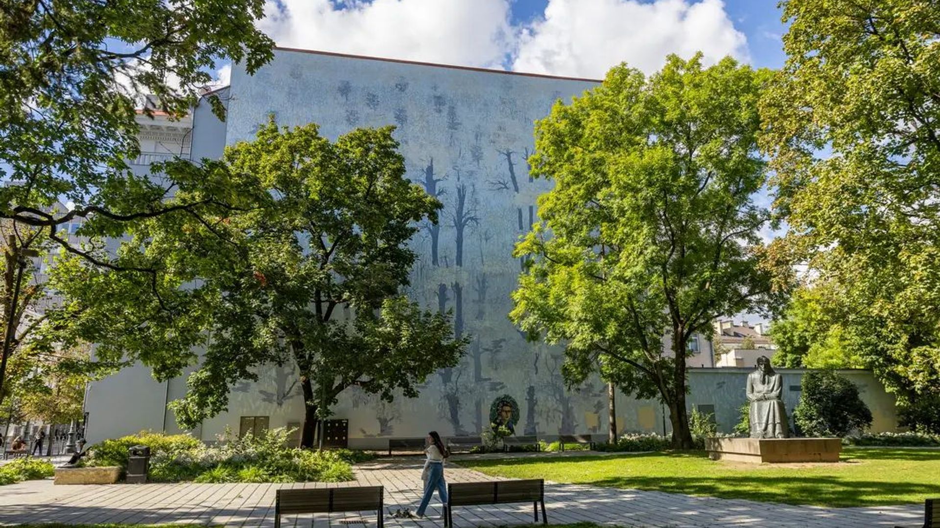 Mural Bukantė Forest