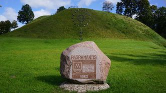 Pagramantis Mound