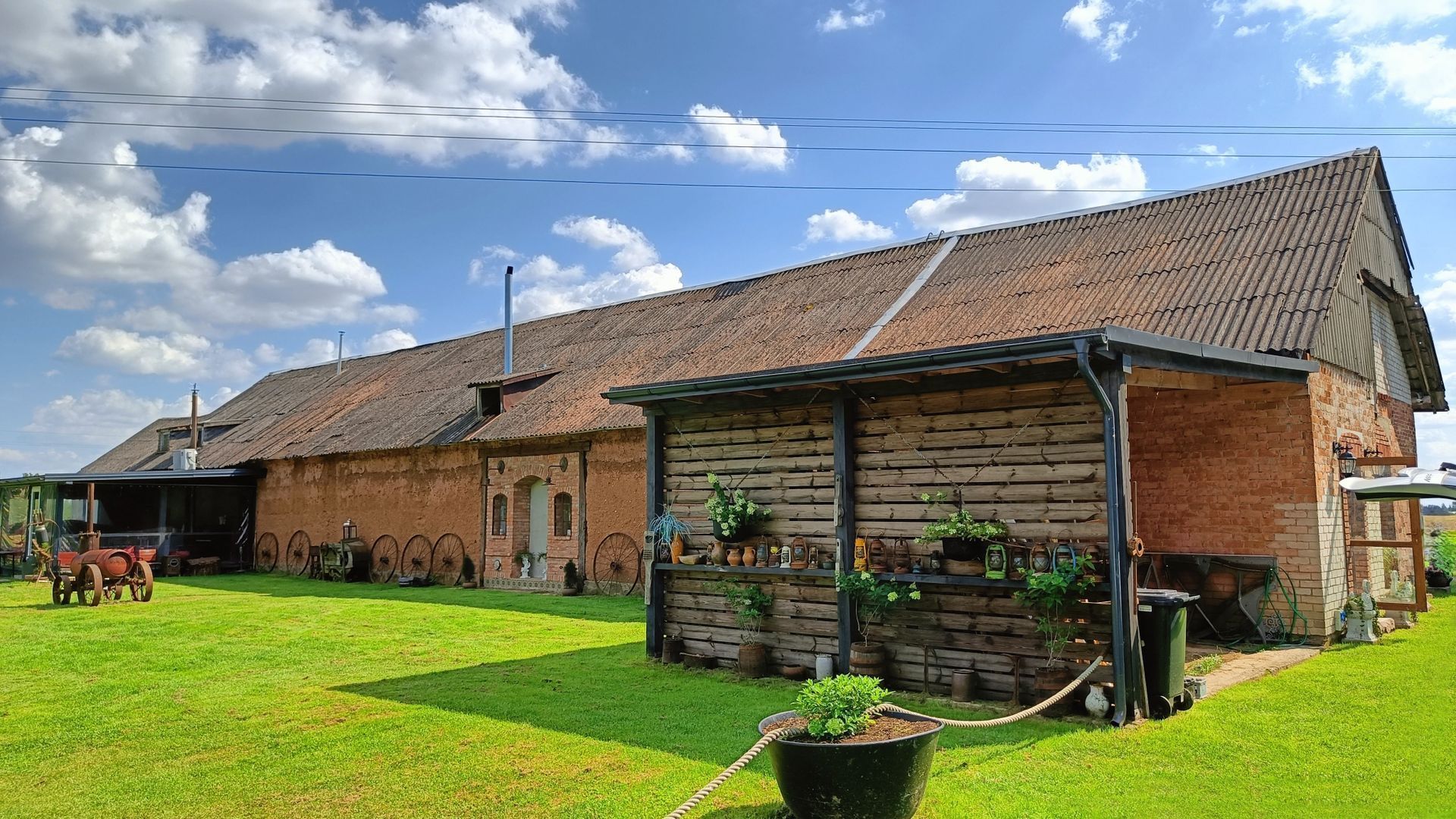 Smiltynė Manor Stables