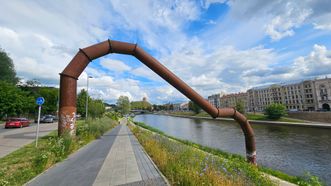Sculpture Embankment Arc (Neris Pipe)