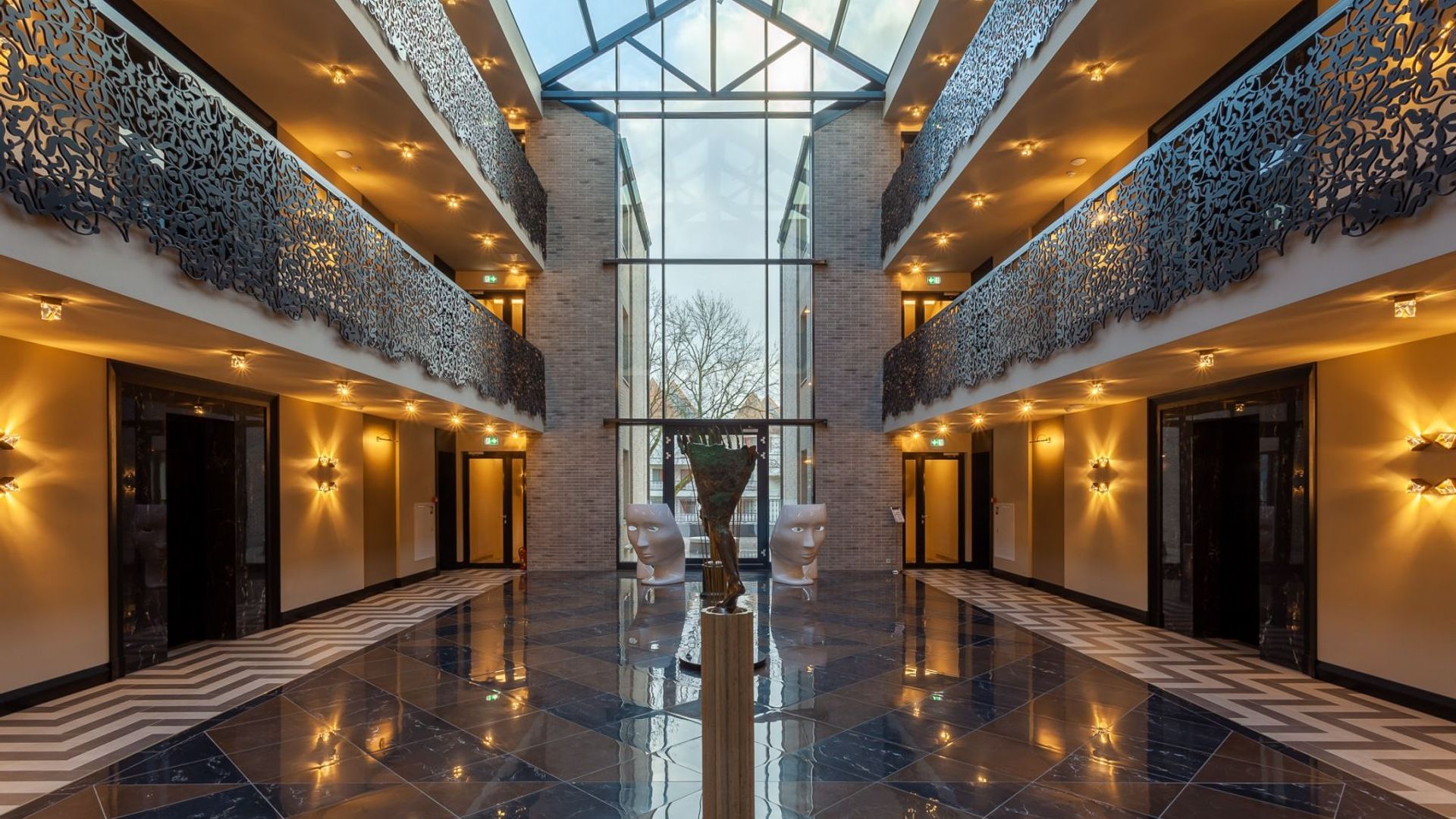 Amsterdam Plaza Hotel
