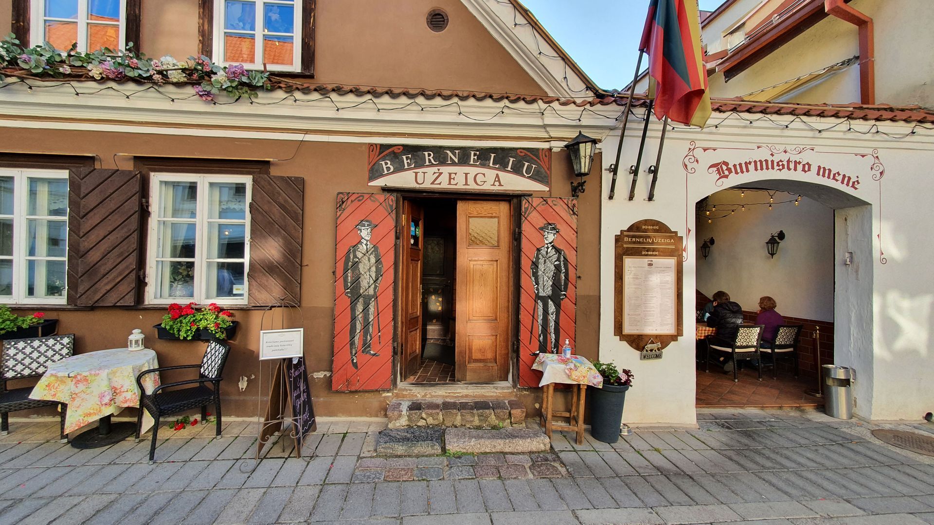 Berneliai Tavern