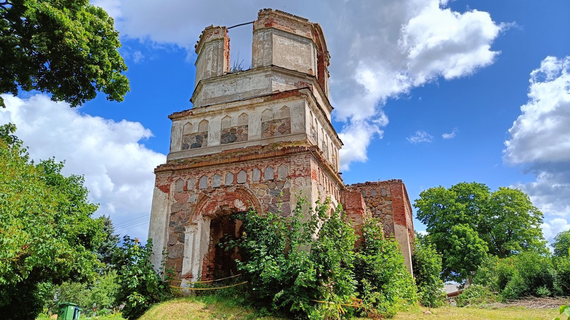 Ruins of the Transfiguration of Jesus Christ Orthodox Church in Rudamina