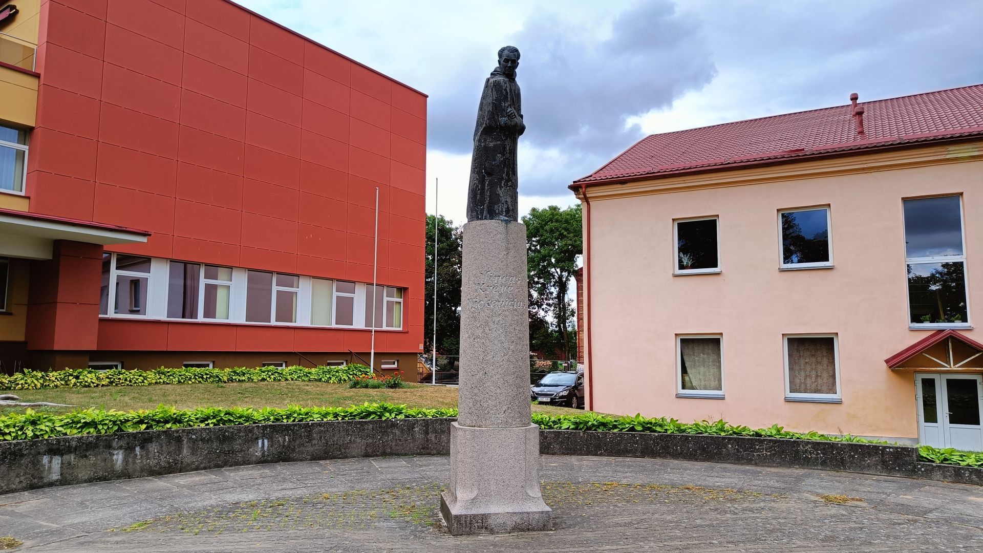 Monument to Vincas Krėve-Mickevičius