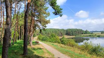 Statkūniškė Lake Trail